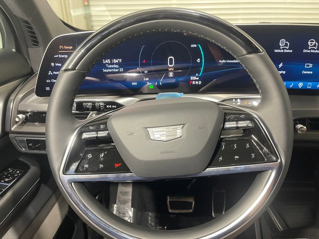 2026 Cadillac VISTIQ Luxury