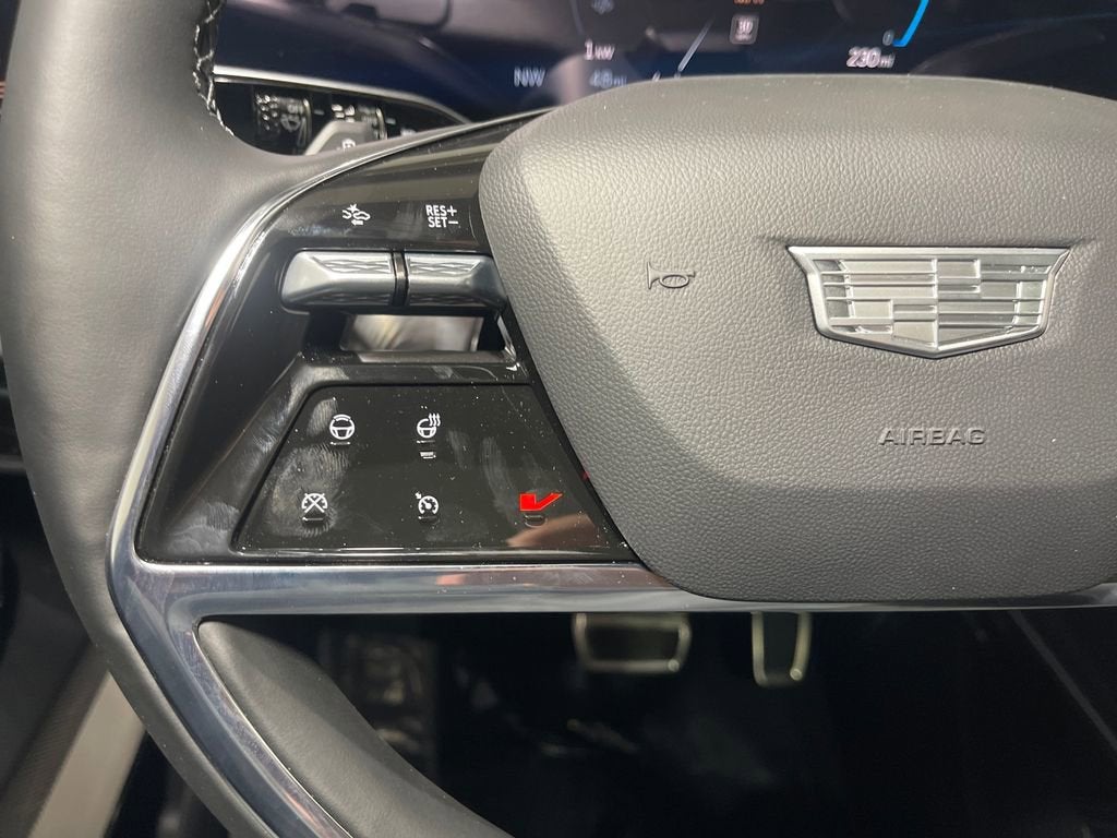 2026 Cadillac VISTIQ Sport