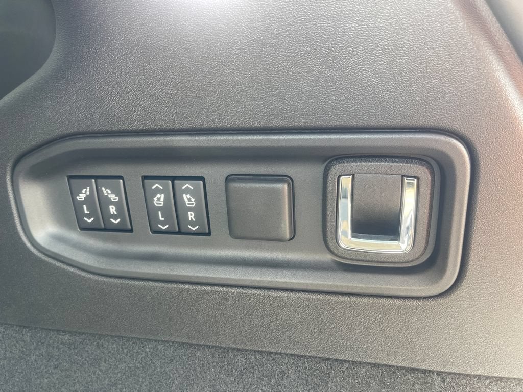 2027 Cadillac VISTIQ Sport