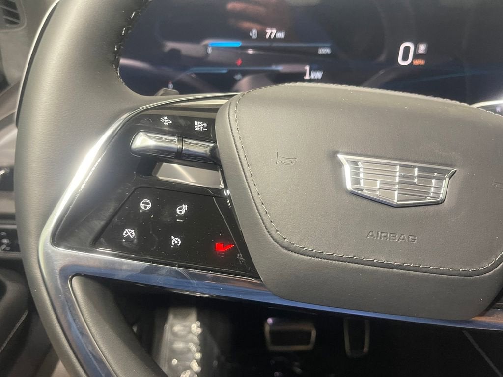 2026 Cadillac VISTIQ Platinum