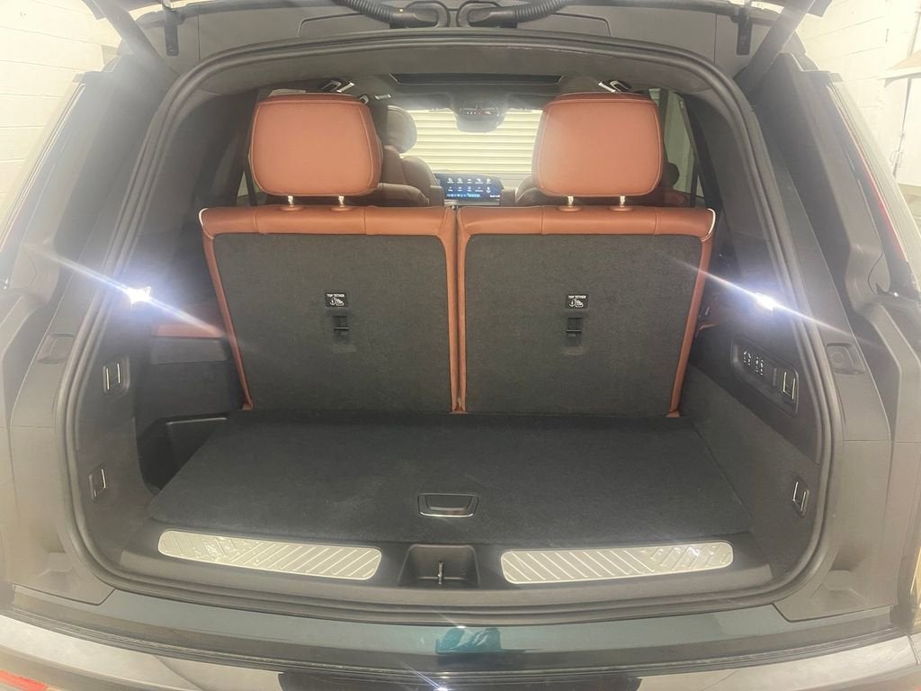 2026 Cadillac VISTIQ Platinum