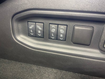 2026 Cadillac VISTIQ Platinum