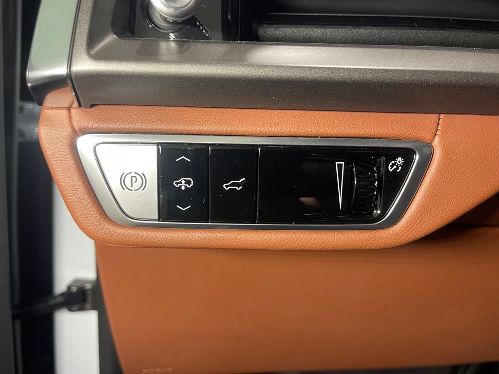 2026 Cadillac VISTIQ Platinum