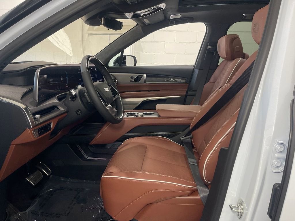 2026 Cadillac VISTIQ Platinum