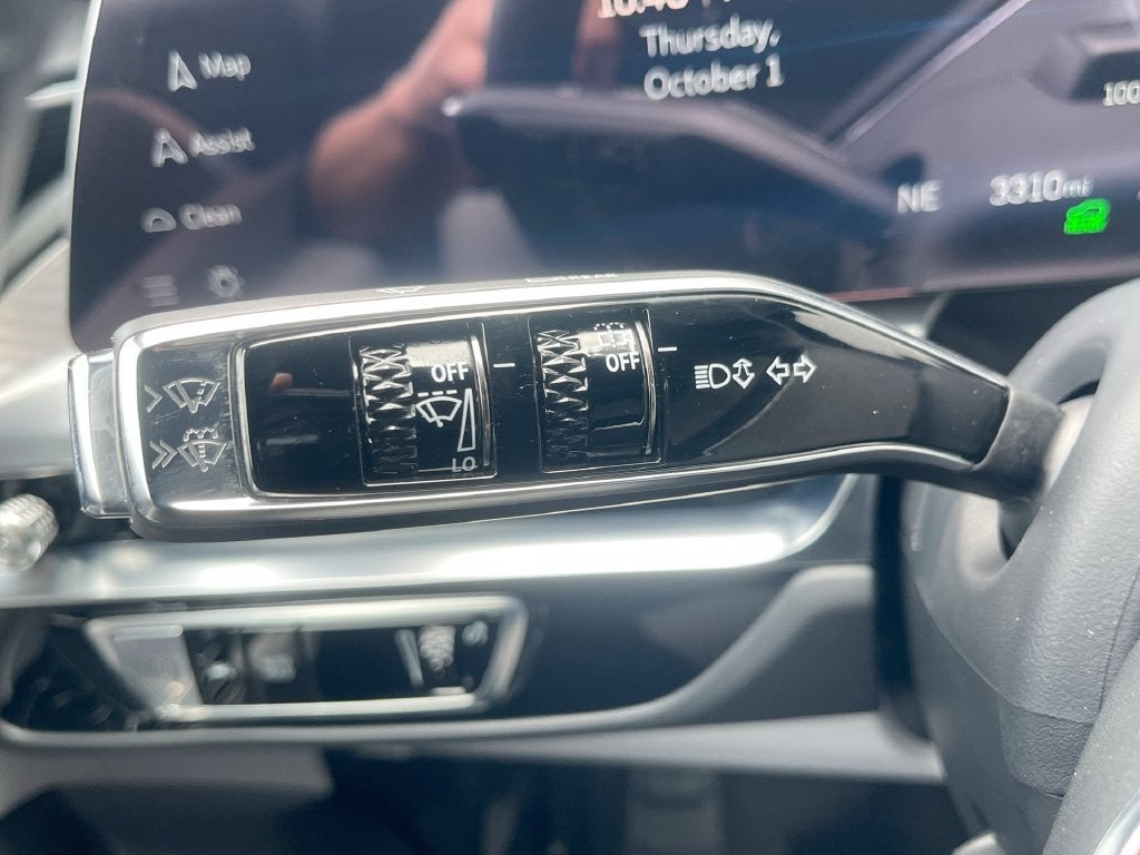 2026 Cadillac LYRIQ Premium Luxury