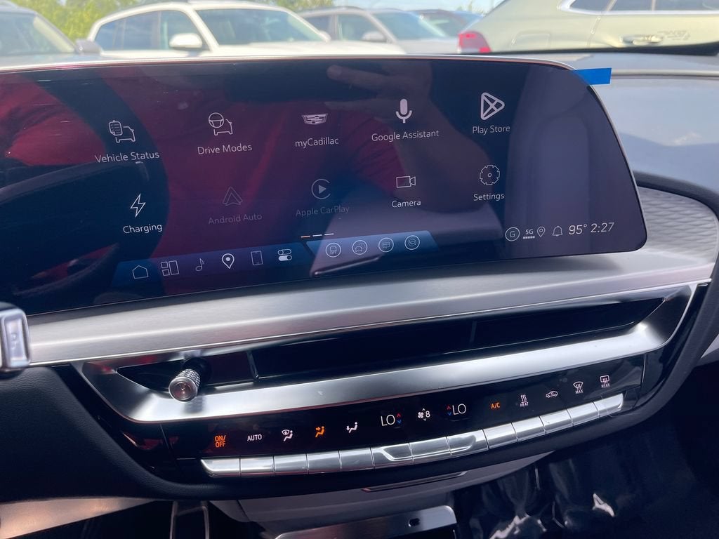 2027 Cadillac LYRIQ Premium Luxury