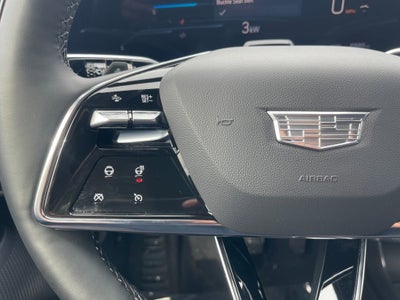 2024 Cadillac LYRIQ Luxury 3
