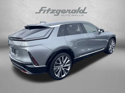2024 Cadillac LYRIQ Luxury 3
