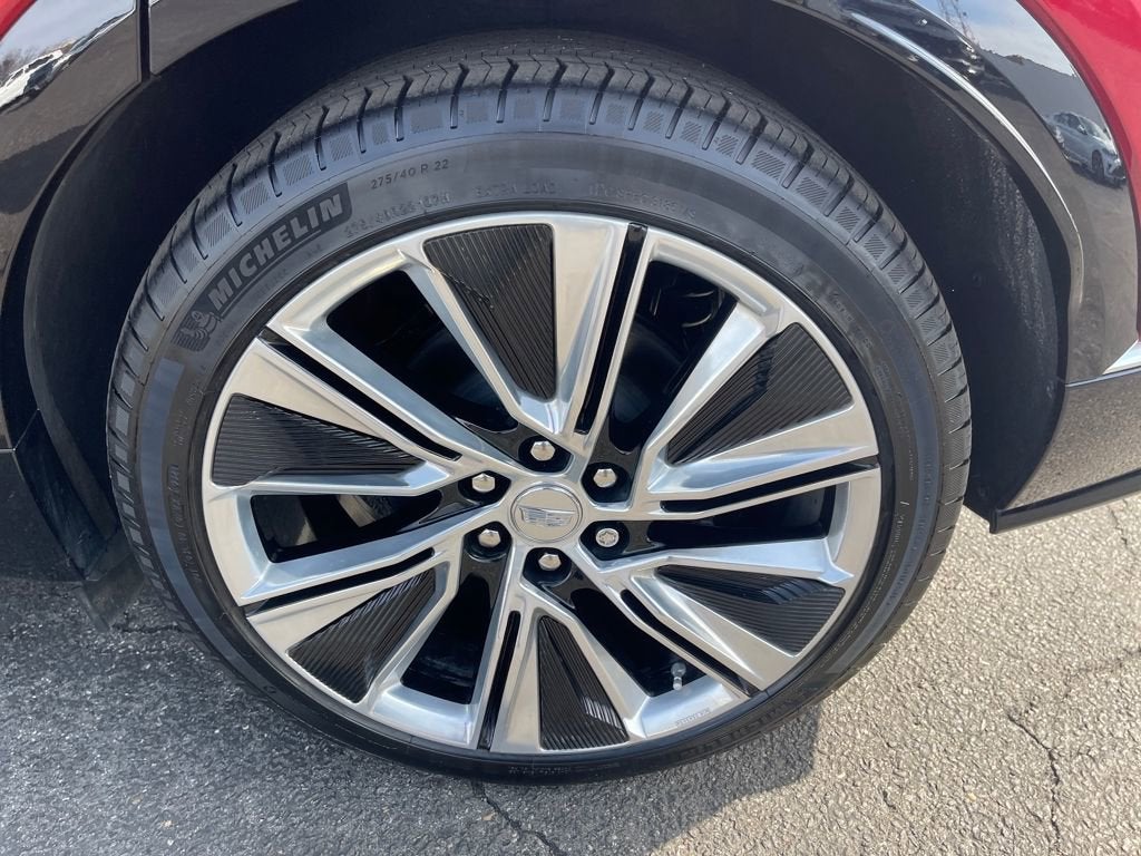 2024 Cadillac LYRIQ Luxury 3