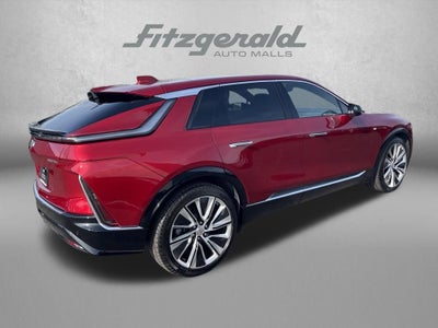 2024 Cadillac LYRIQ Luxury 3