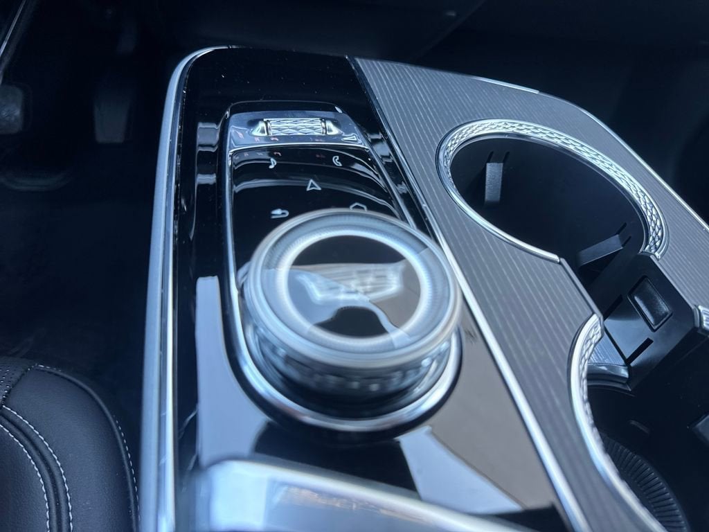 2024 Cadillac LYRIQ Luxury 3