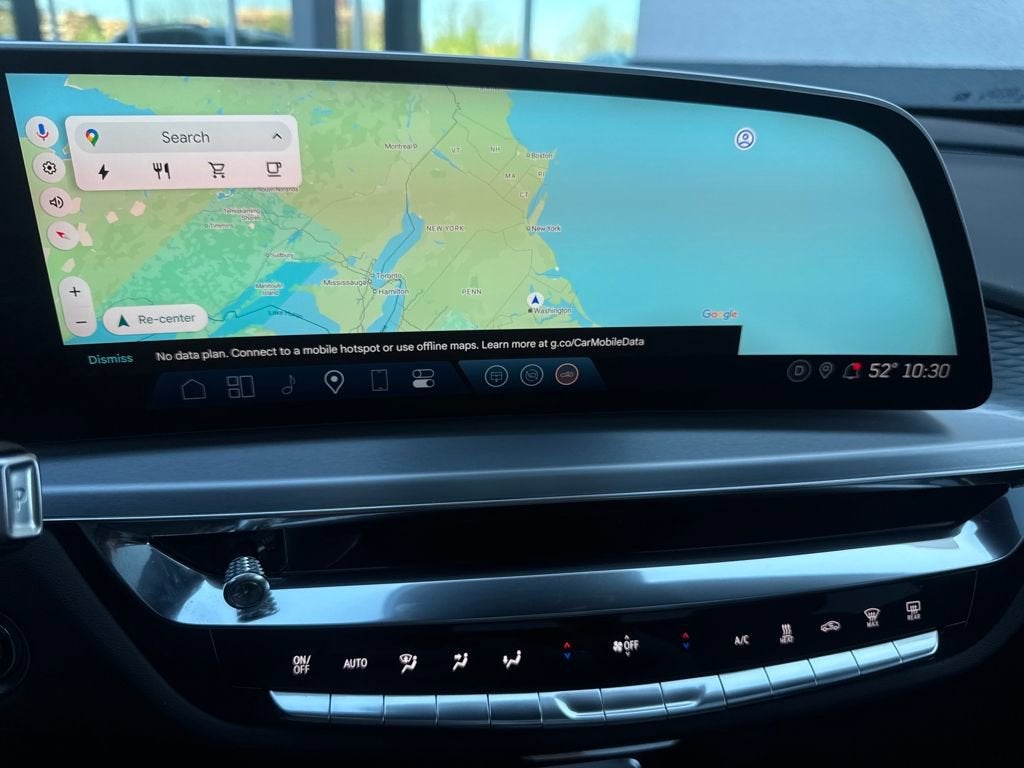 2024 Cadillac LYRIQ Luxury 3