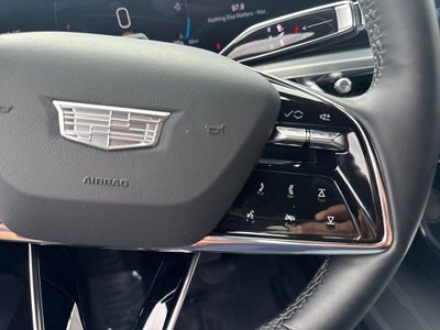 2025 Cadillac LYRIQ Luxury 3
