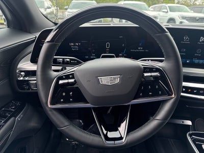 2025 Cadillac LYRIQ Luxury 3