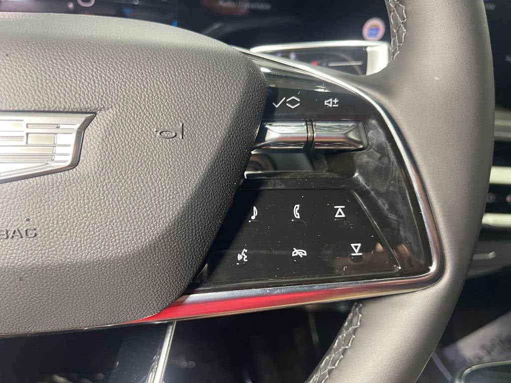 2025 Cadillac LYRIQ Sport 2