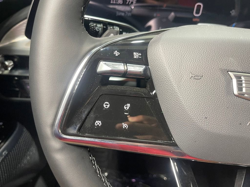 2025 Cadillac LYRIQ Sport 2