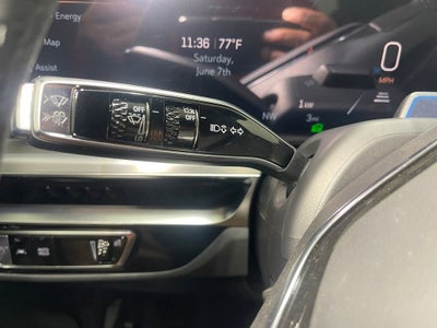 2025 Cadillac LYRIQ Sport 2