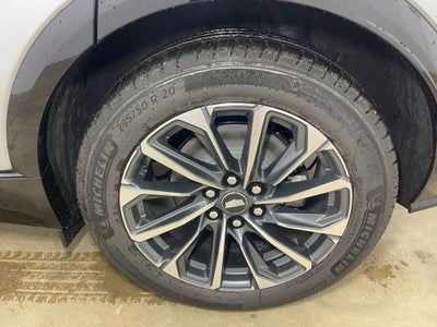 2025 Cadillac LYRIQ Sport 2