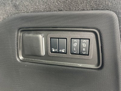 2024 Cadillac Escalade ESV Sport Platinum
