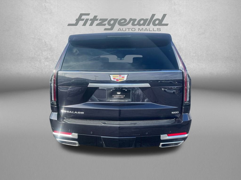 2026 Cadillac Escalade Luxury
