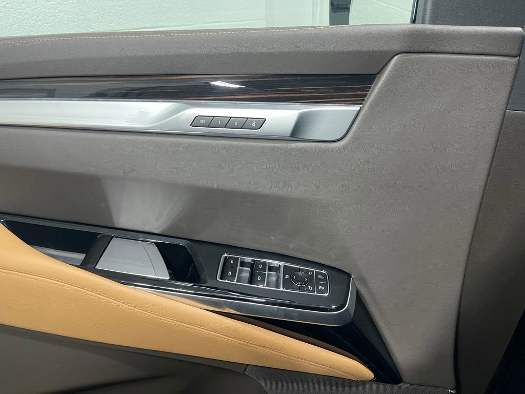 2026 Cadillac Escalade Luxury