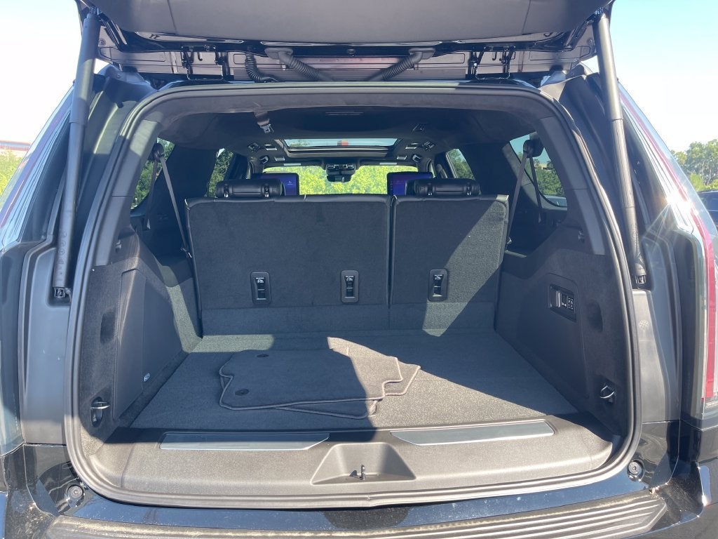 2026 Cadillac Escalade ESV Platinum Sport