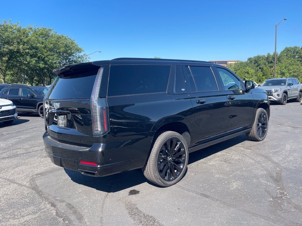 2026 Cadillac Escalade ESV Platinum Sport