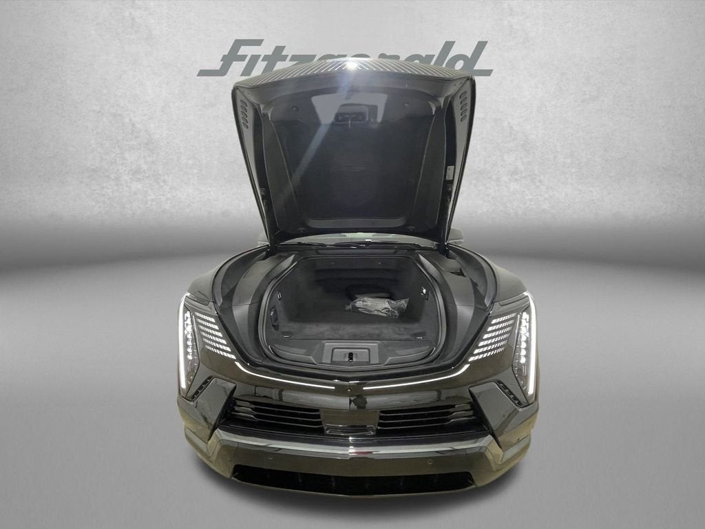2025 Cadillac ESCALADE IQ Sport 1