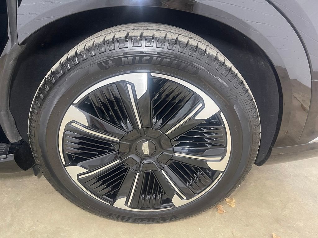 2025 Cadillac ESCALADE IQ Sport 1