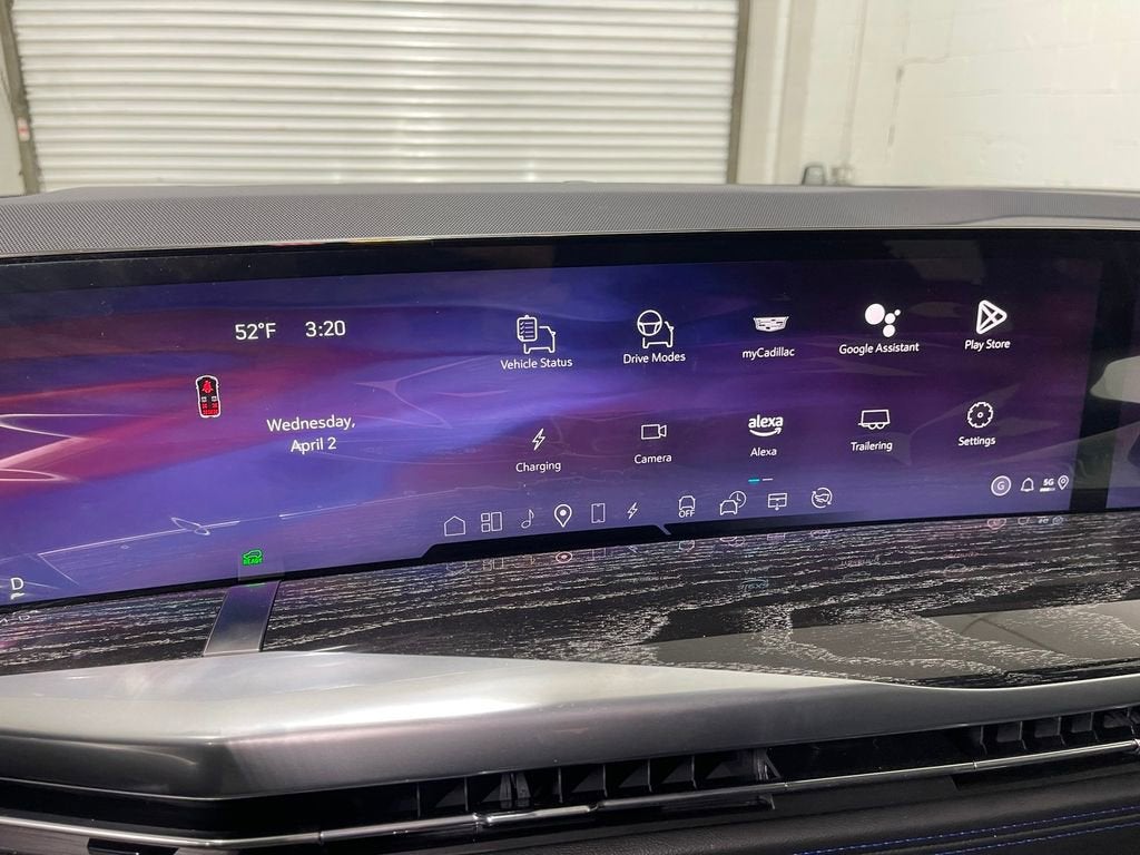 2025 Cadillac ESCALADE IQ Sport 1