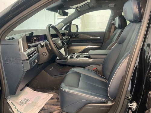 2025 Cadillac ESCALADE IQ Sport 2