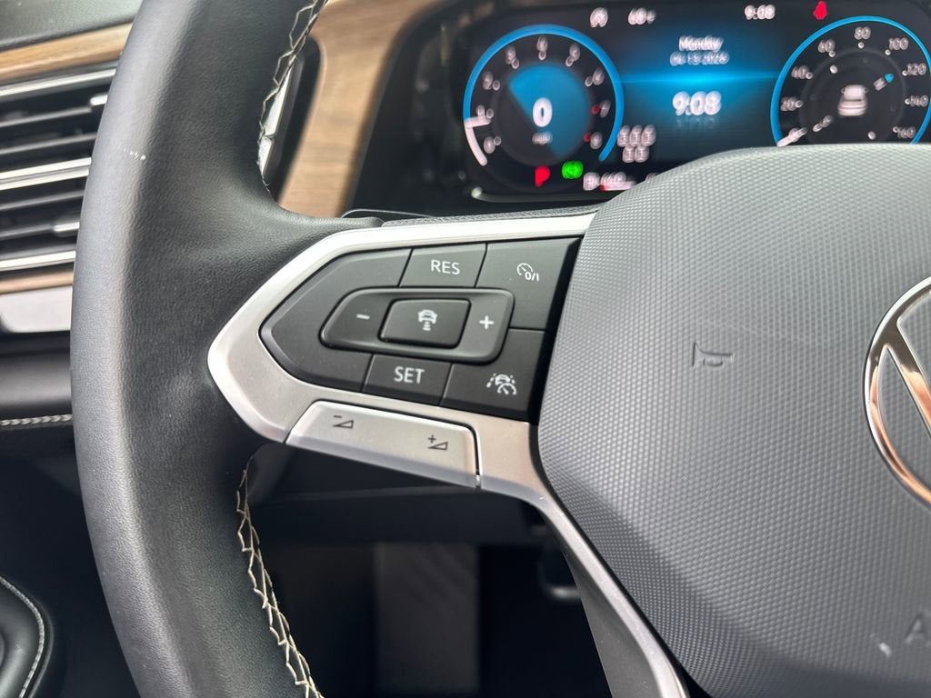 2024 Volkswagen Atlas 2.0T SE