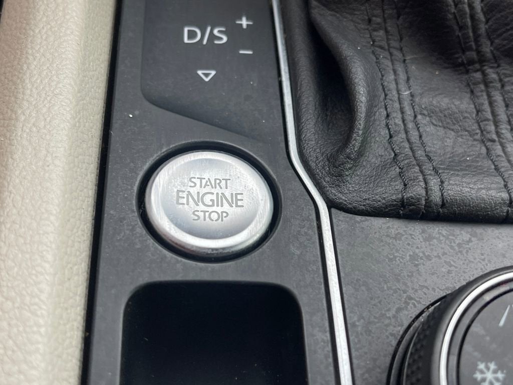 2019 Volkswagen Atlas 3.6L V6 SE w/Technology