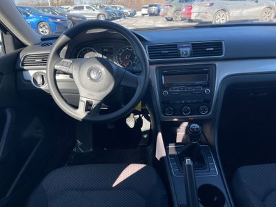 2015 Volkswagen Passat 1.8T S