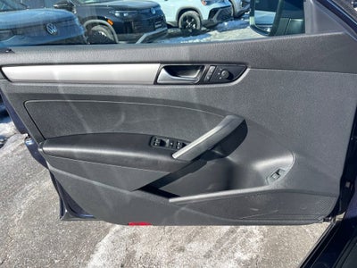 2015 Volkswagen Passat 1.8T S