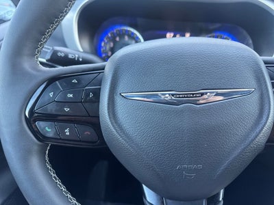 2024 Chrysler Pacifica Touring