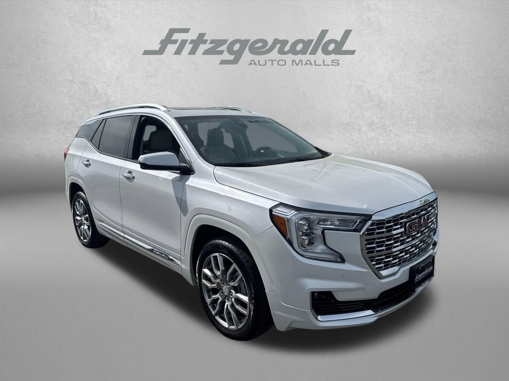 2023 GMC Terrain Denali