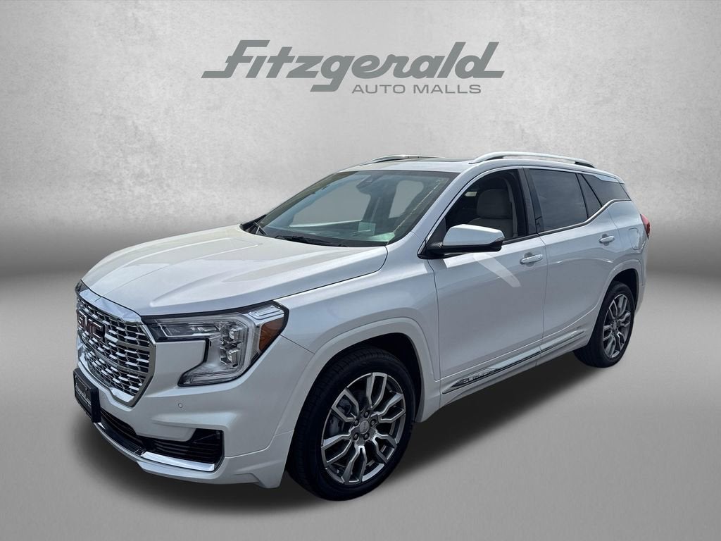 2023 GMC Terrain Denali