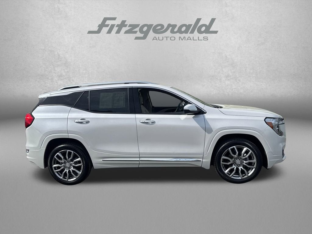 2023 GMC Terrain Denali