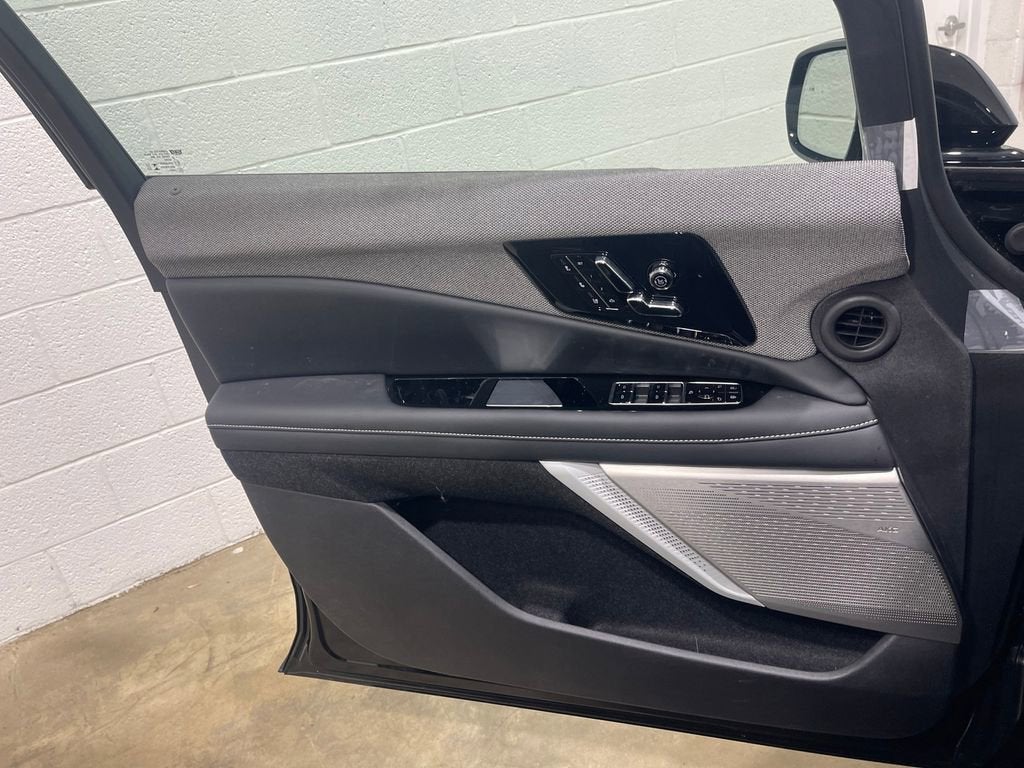 2026 Cadillac OPTIQ Premium Luxury