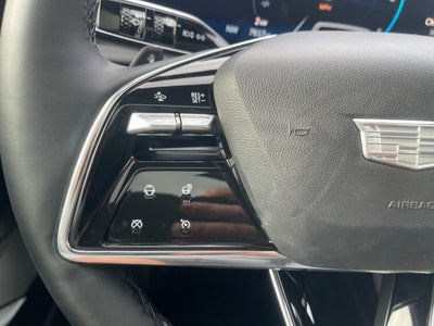 2025 Cadillac OPTIQ Luxury 2