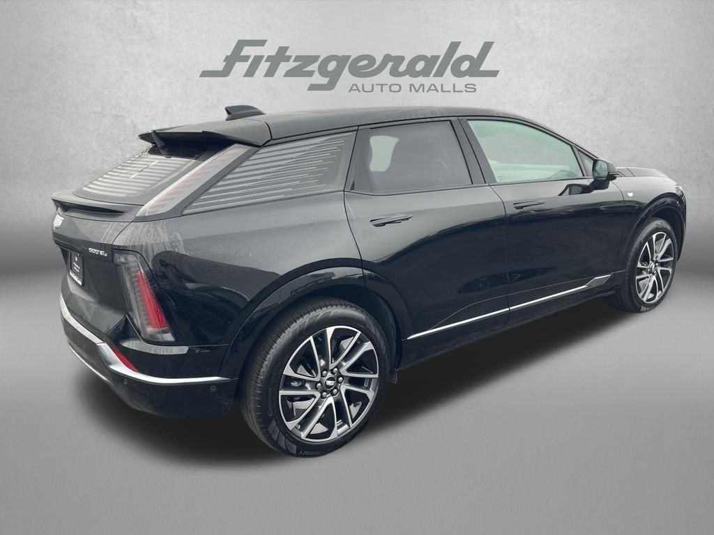 2025 Cadillac OPTIQ Sport 1