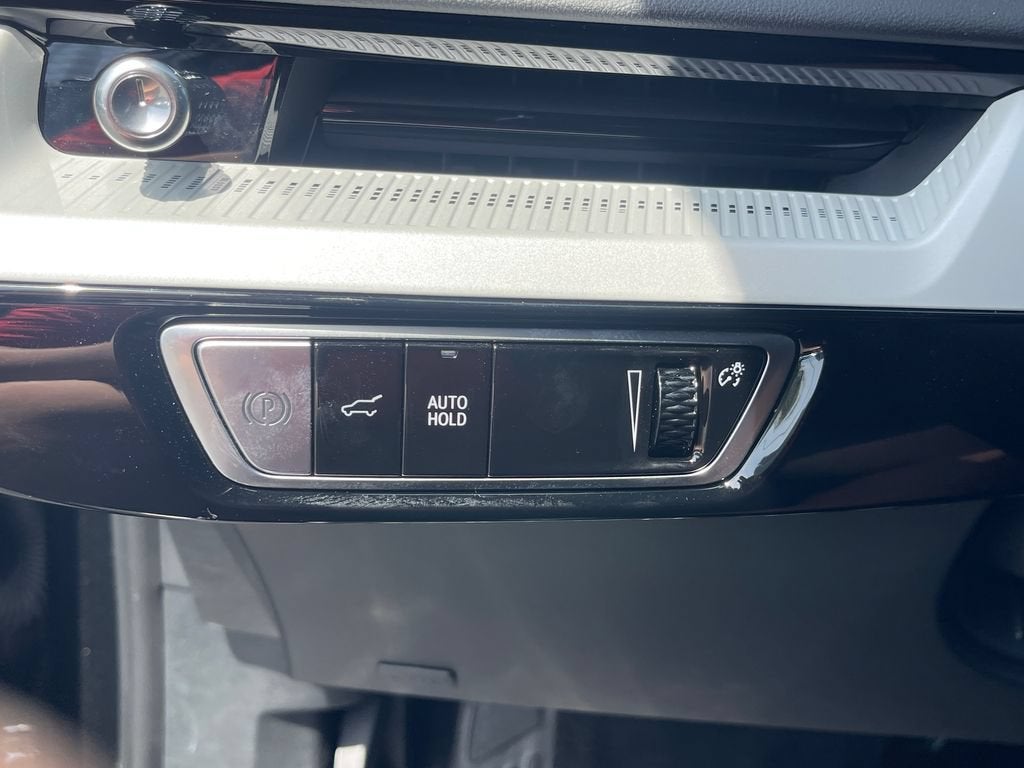2027 Cadillac OPTIQ Premium Sport