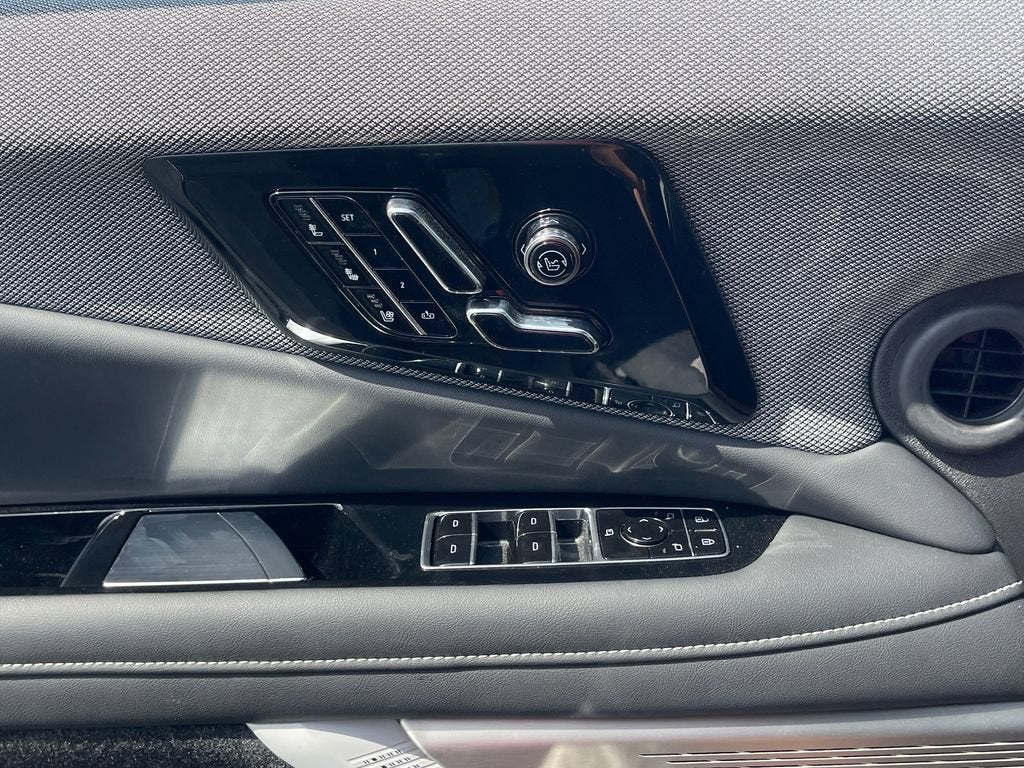 2027 Cadillac OPTIQ Premium Sport