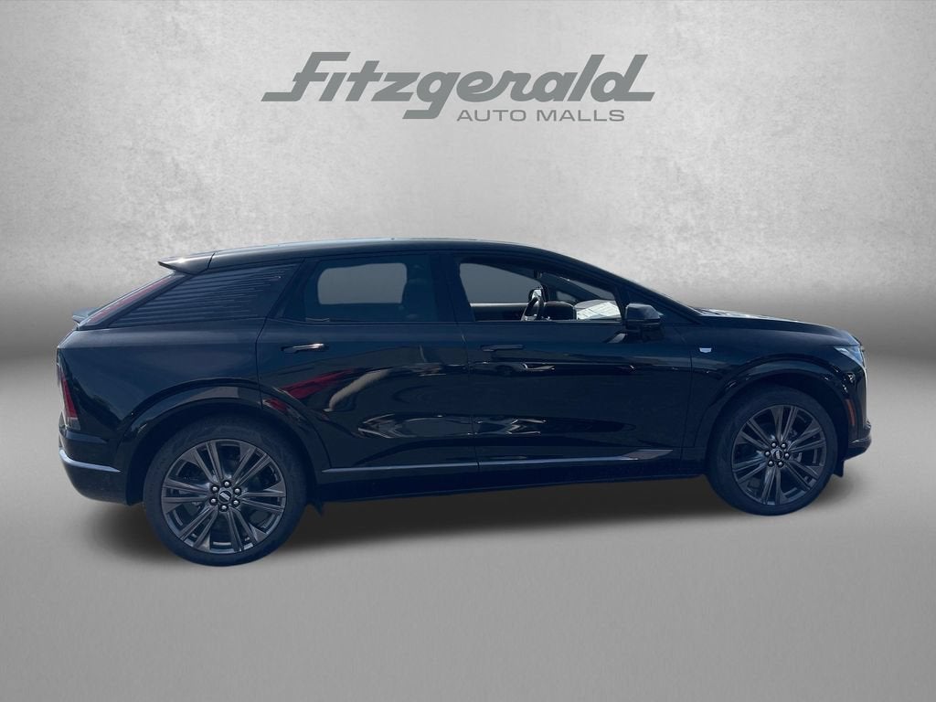 2027 Cadillac OPTIQ Premium Sport