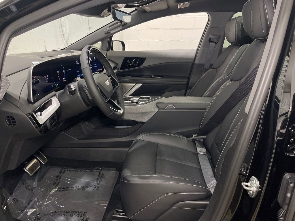 2025 Cadillac OPTIQ Sport 2