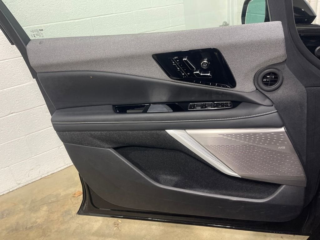 2025 Cadillac OPTIQ Sport 2