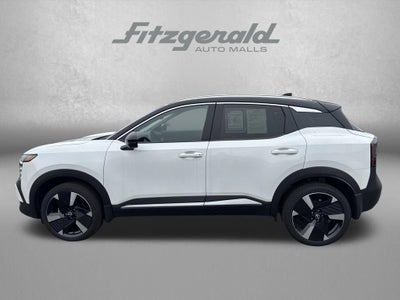 2025 Nissan Kicks SR