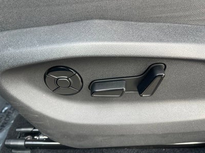 2025 Volkswagen Tiguan SE