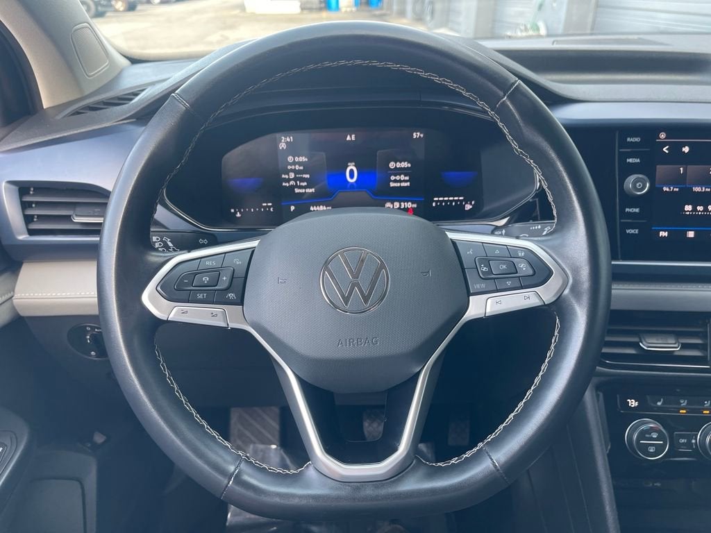 2024 Volkswagen Taos SE